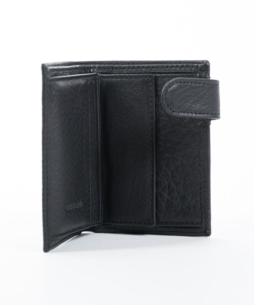 Cartera piel negra trabilla