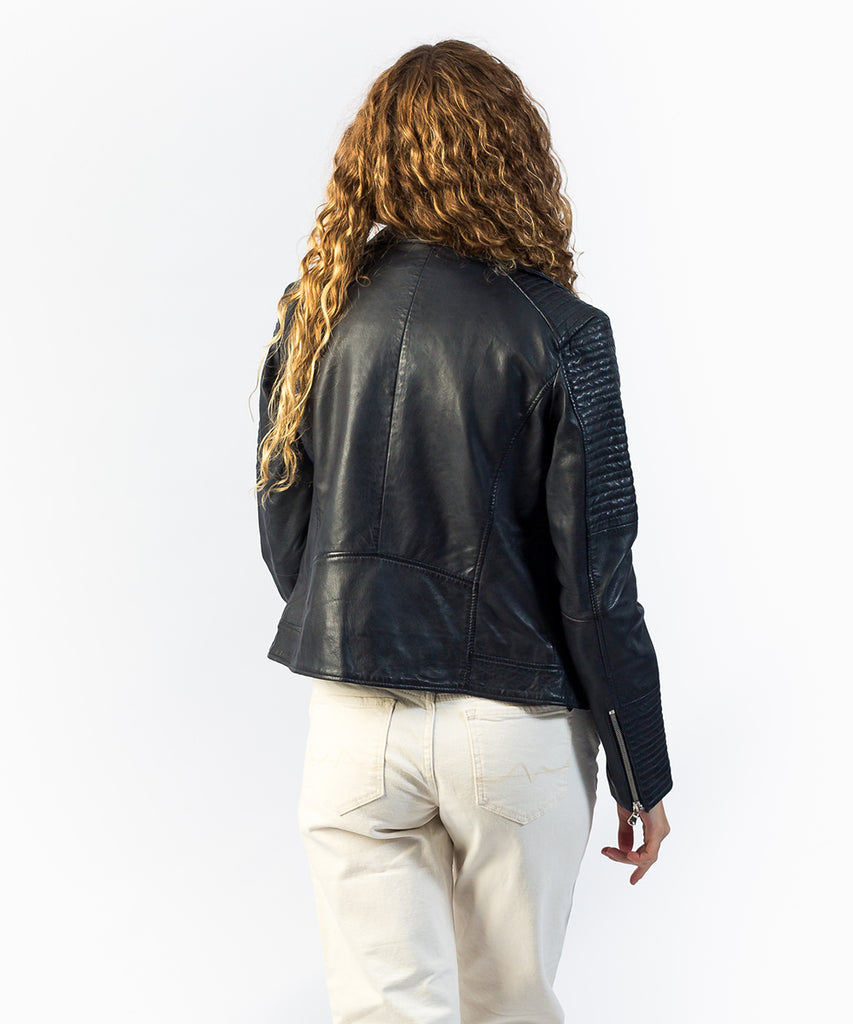Cazadora biker en napa azul