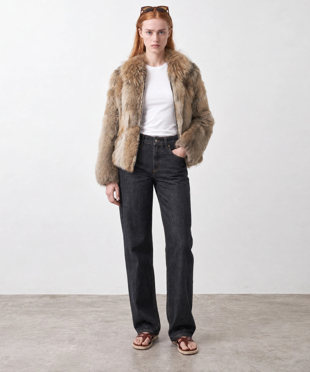 Chaqueta de piel de pelo natural de conejo marrón para mujer con cuello alto