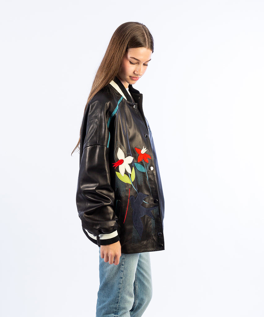 Chaqueta bomber piel bordados