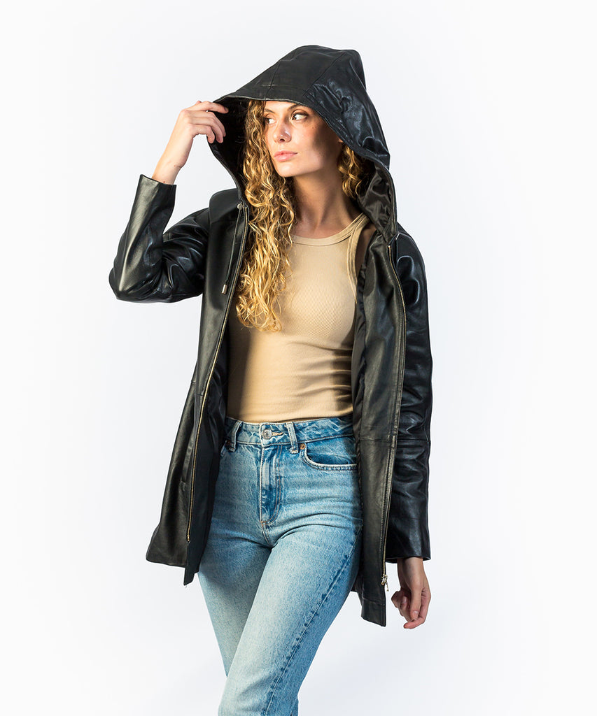 Chaqueta napa negra capucha