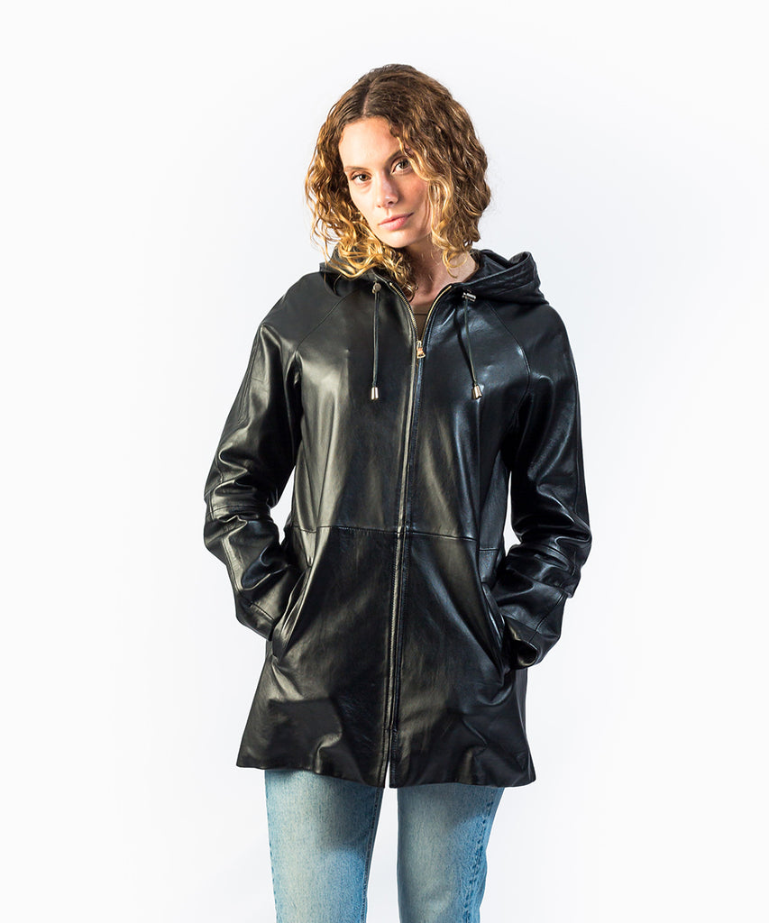 Chaqueta napa negra capucha