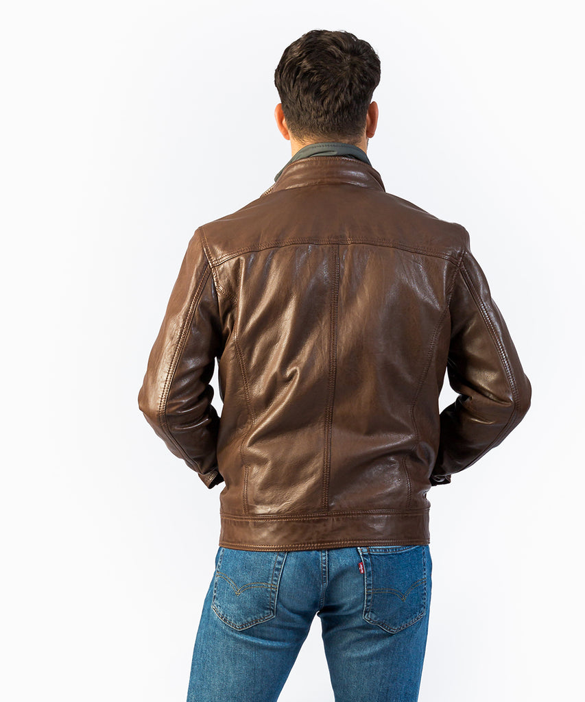 Chaqueta piel marrón detalle chaleco