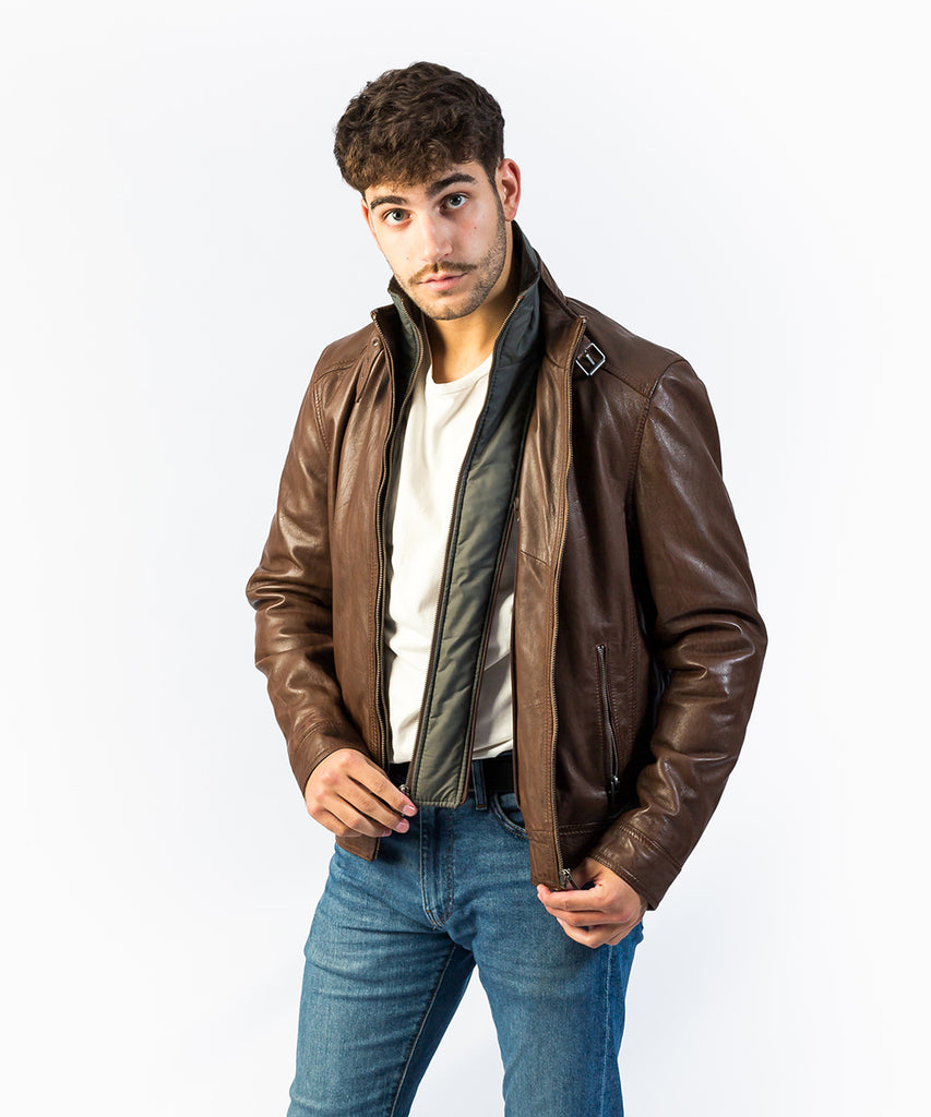 Chaqueta piel marrón detalle chaleco