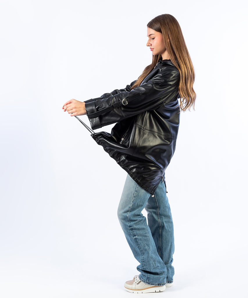 Chaqueta piel detalle cremallera