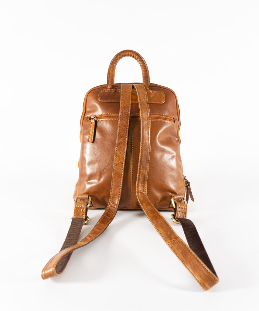 Mochila piel camel detalle trenzado