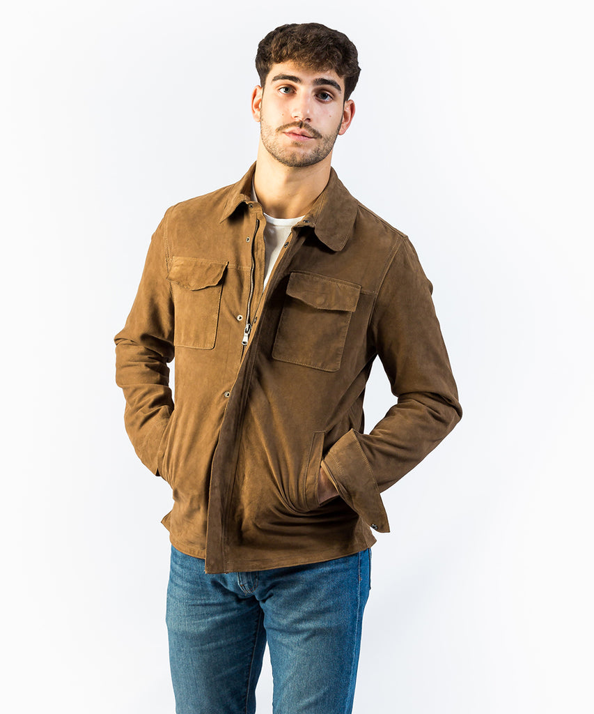 Sobrecamisa ante arena hombre