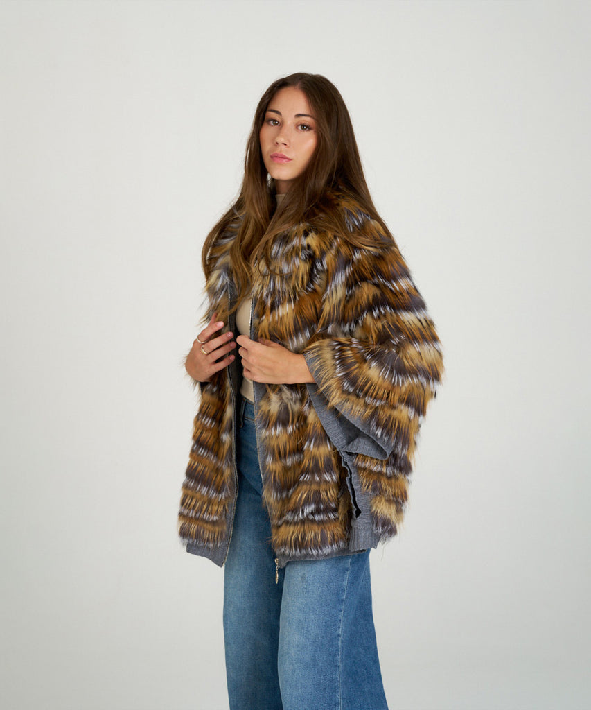 Capa de zorro multicolor de piel natural