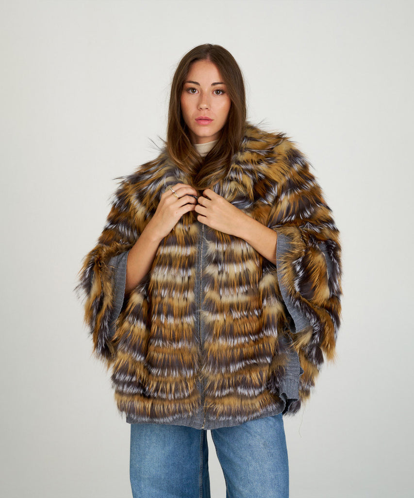 Capa de zorro multicolor de piel natural