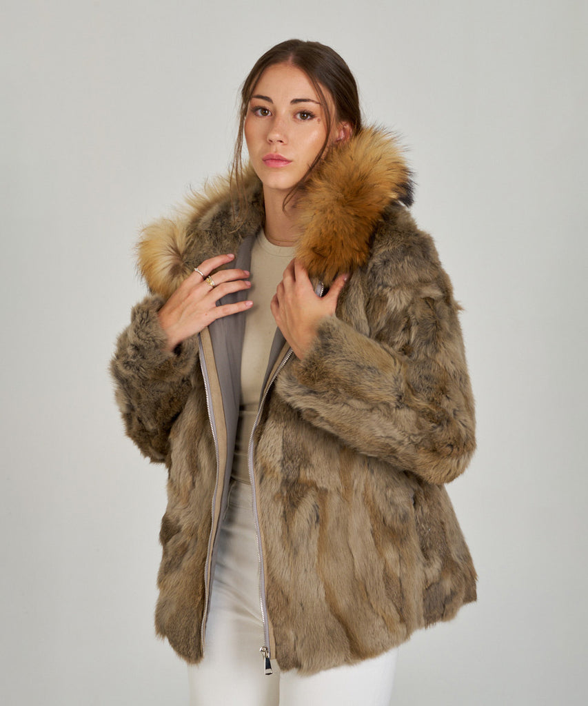 Cazadora de piel de pelo capucha