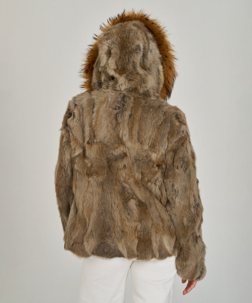 Cazadora de piel de pelo capucha