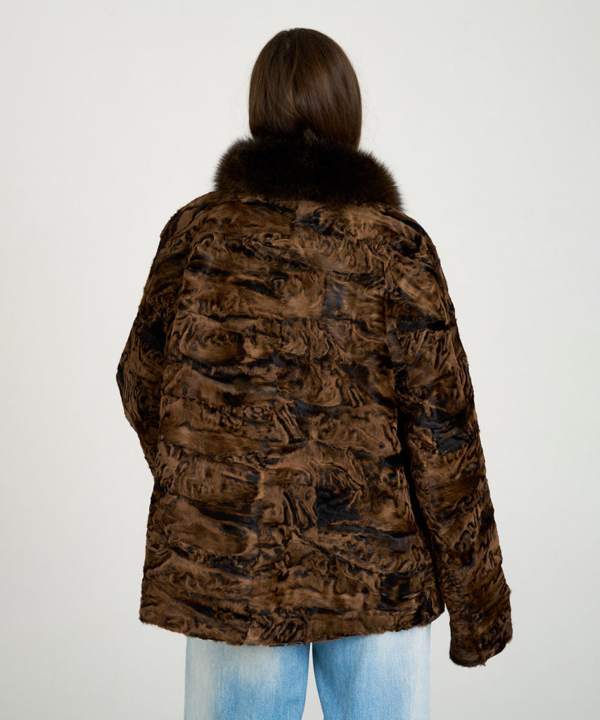 Chaqueta piel de pelo marrón cuello de zorro