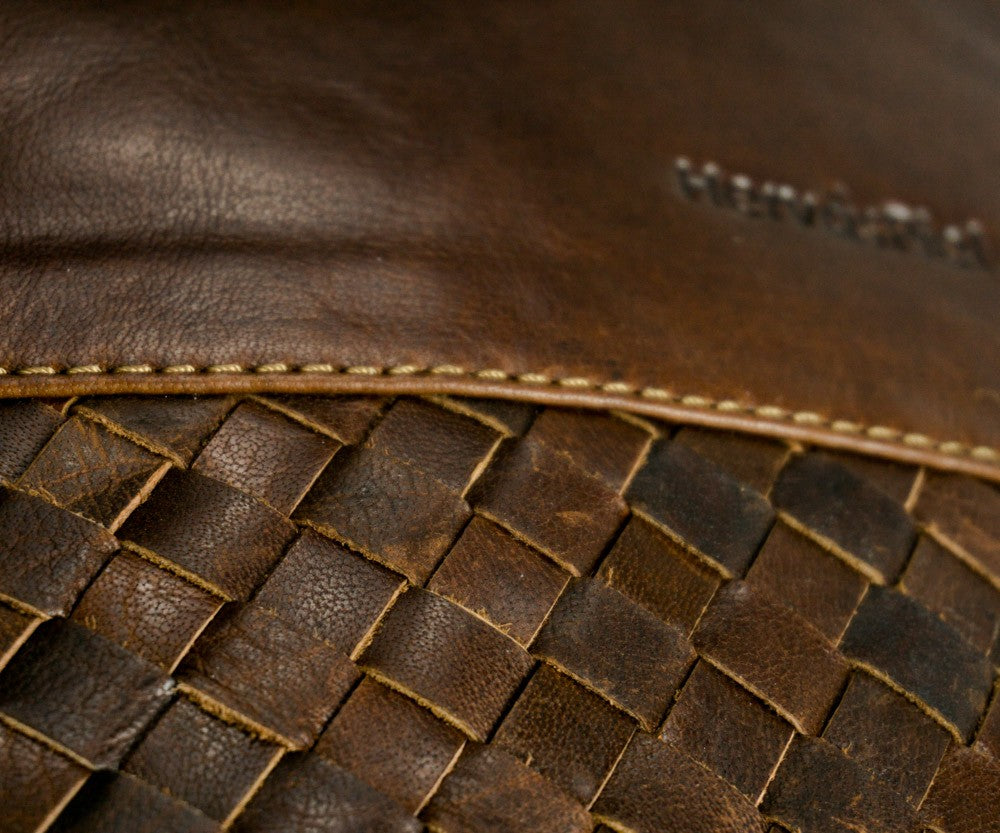 Mochila cuero detalle trenzado