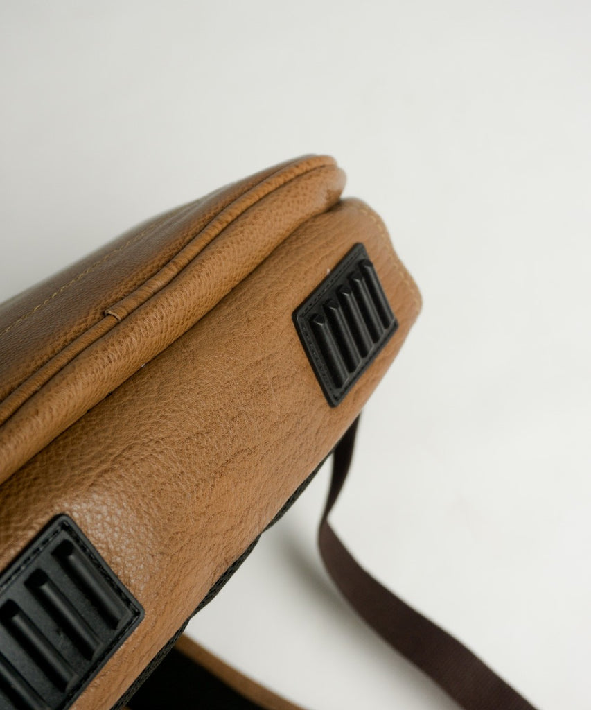 Mochila de vestir piel camel