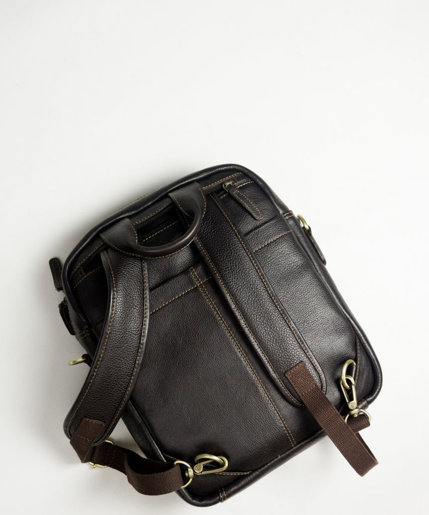 Mochila convertible marrón