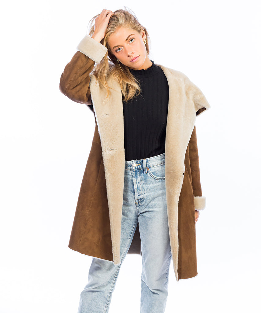 Abrigo de piel vuelta cuello convertible