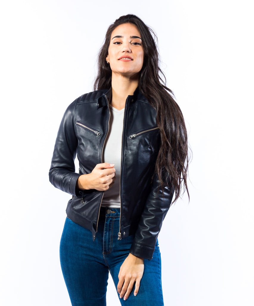 Cazadora de piel detalle pespuntes