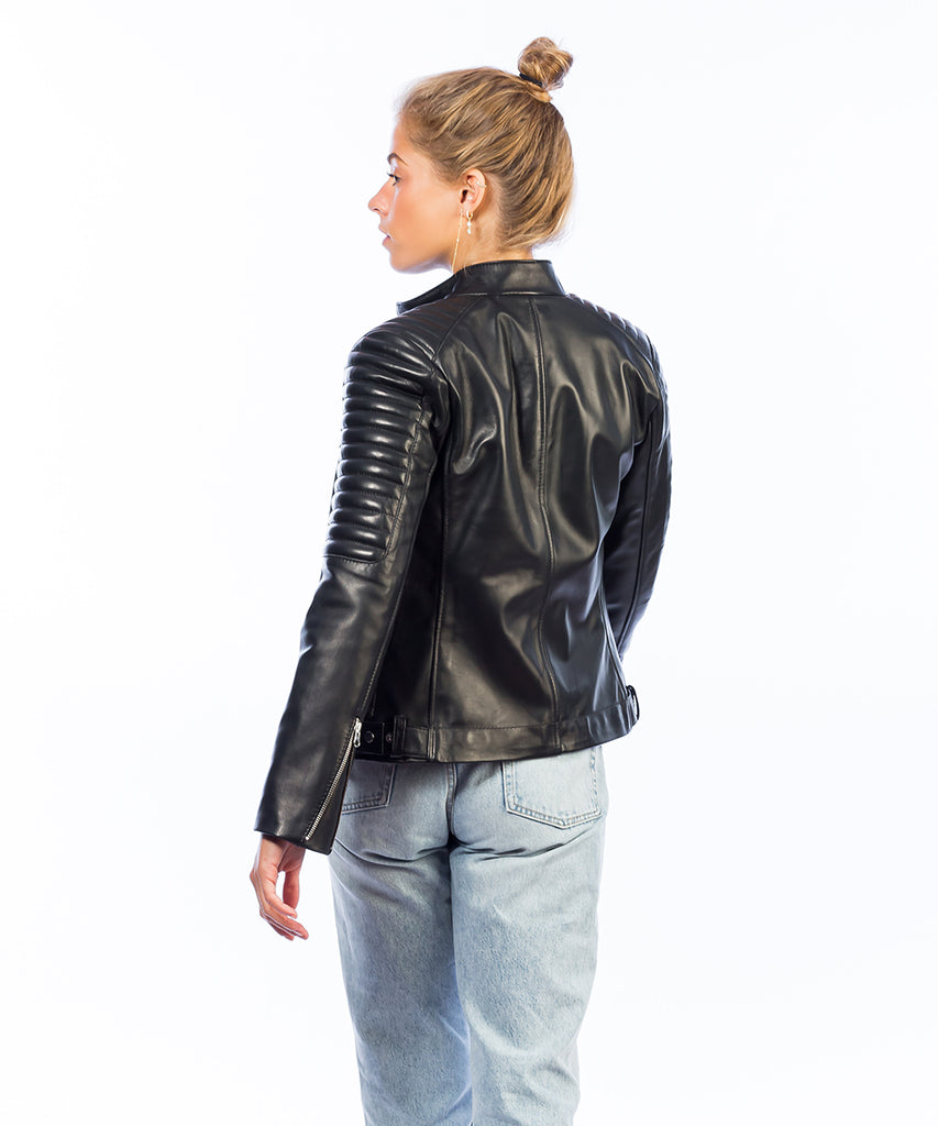 Cazadora de napa negro detalle acolchado