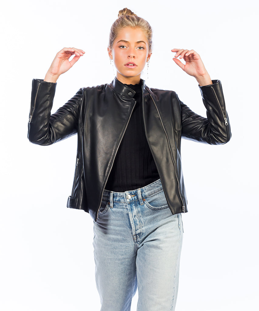 Cazadora de napa negro detalle acolchado