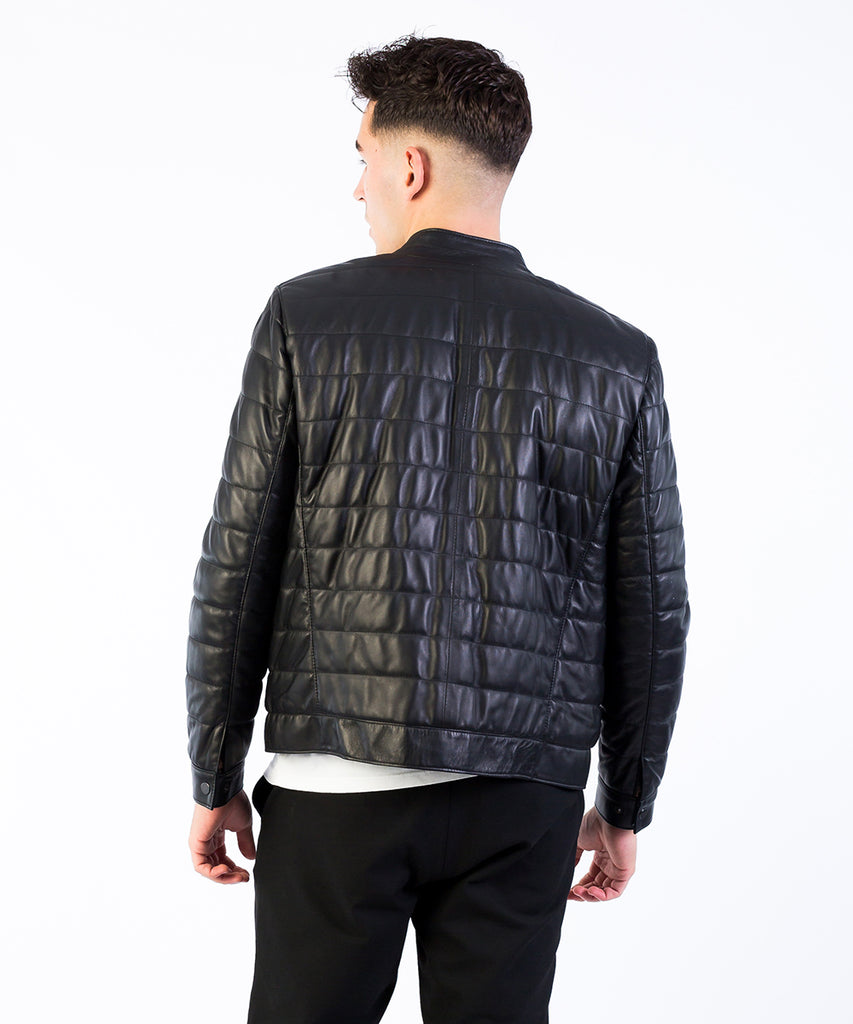 Cazadora piel napa negra acolchada