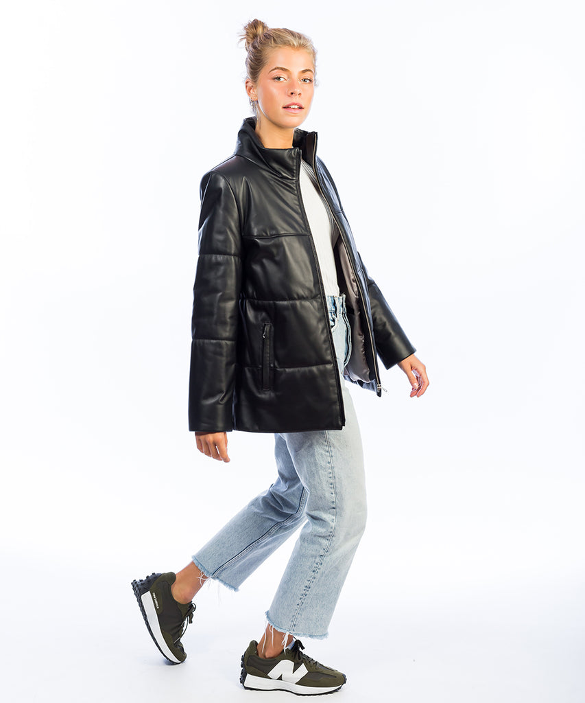 Chaqueta de piel acolchada para mujer