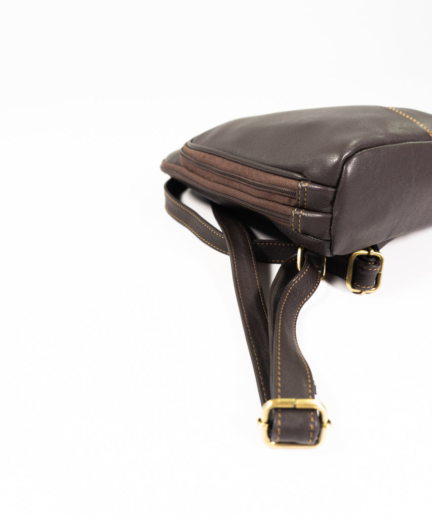 Mochila cuero marrón