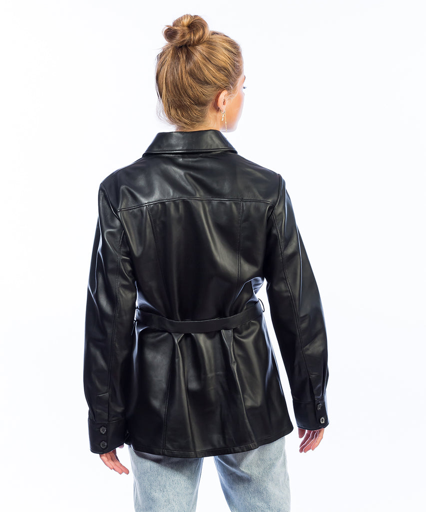 Sobrecamisa de piel en napa negra